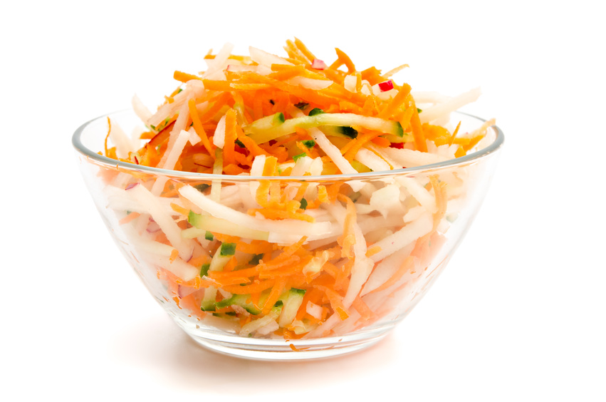 Karottensalat mit Bio Leinöl und Orangensaft – Salat mit Omega 3 Fettsäuren